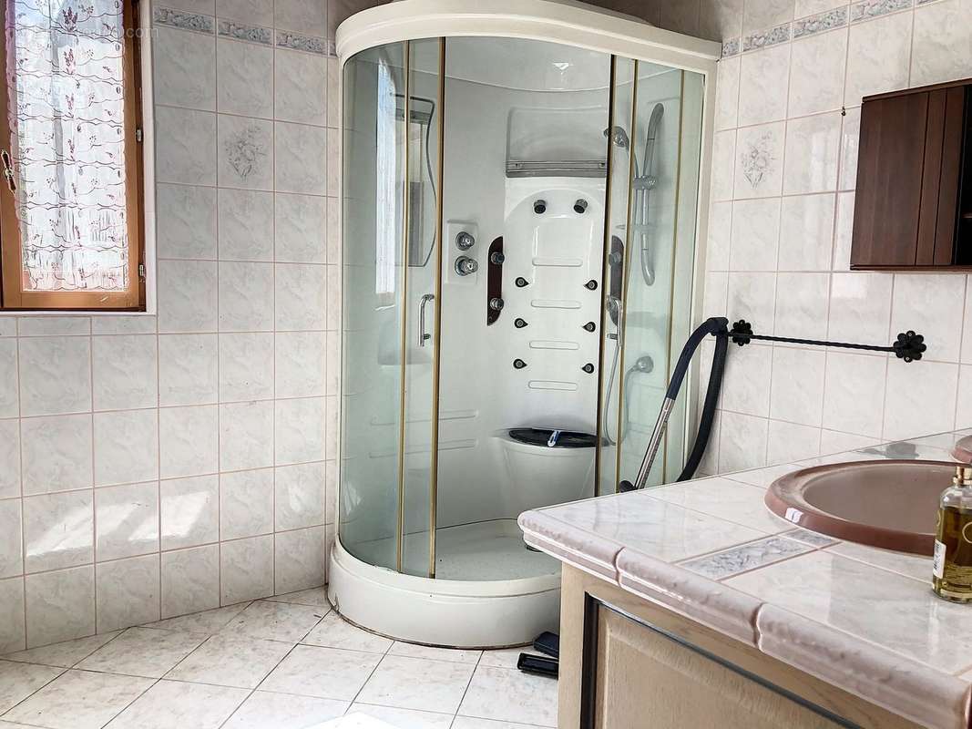 Maison à LA FERTE-IMBAULT