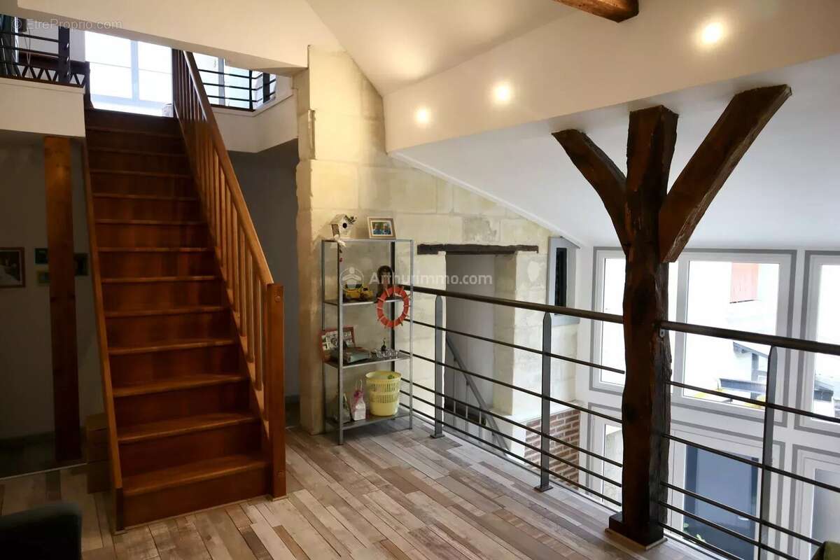 Maison à LA CHARTRE-SUR-LE-LOIR