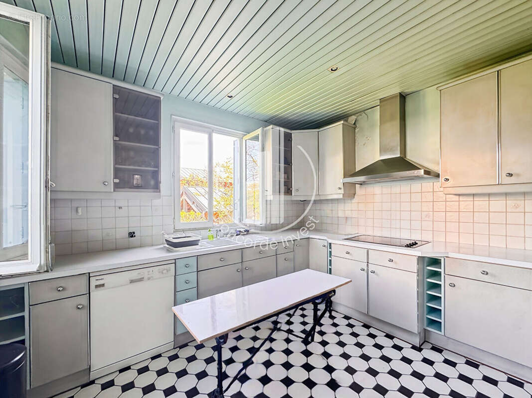 Maison à ASNIERES-SUR-SEINE