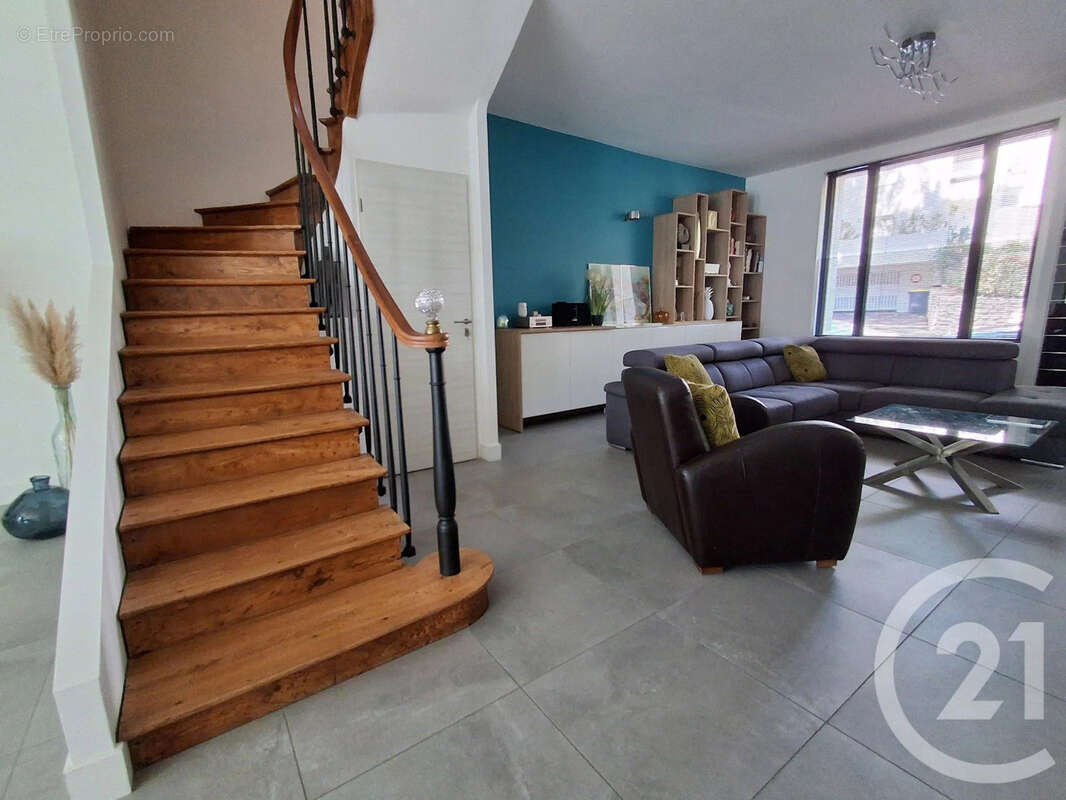 Maison 150 m² à Royan  - photo 7
