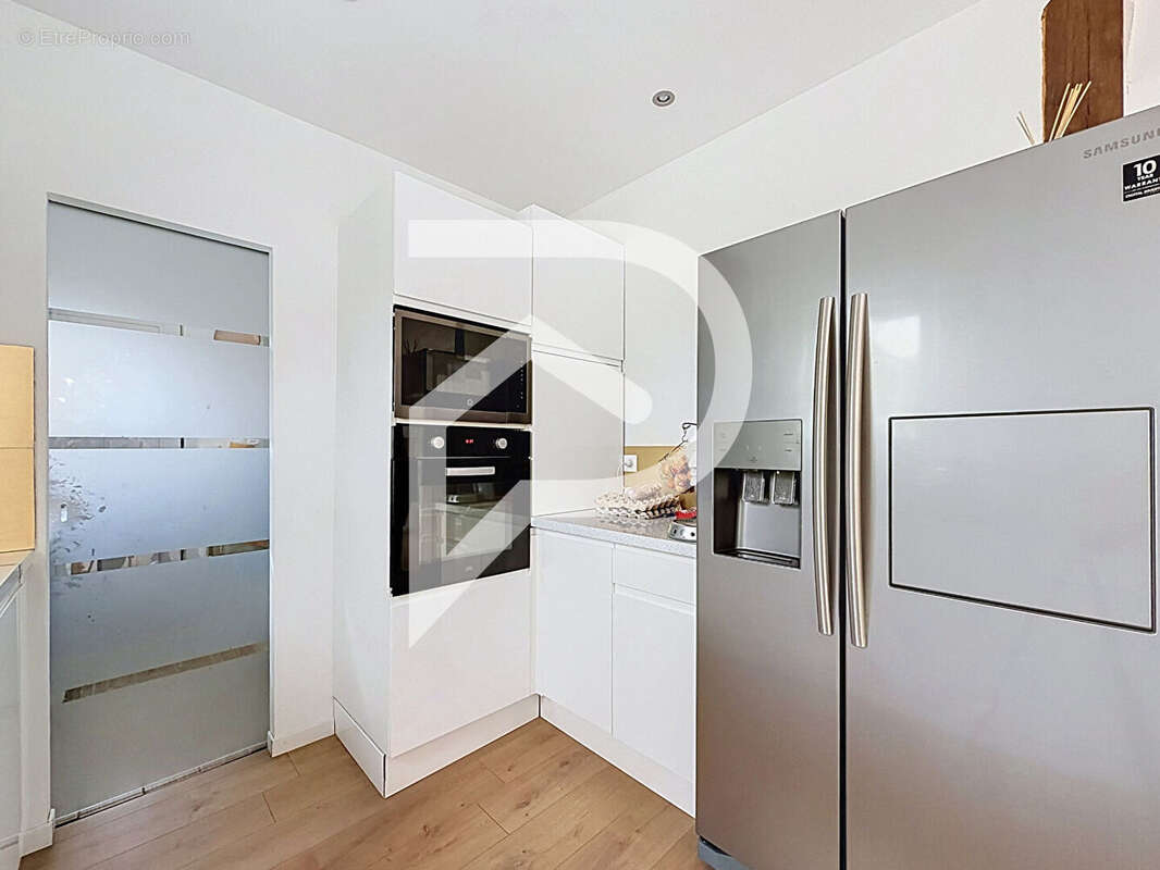 Maison familiale 2018 ? dpe a ? 128,9 m² ? 5 chambres + bureau ? terrain 786 m² - photo 5
