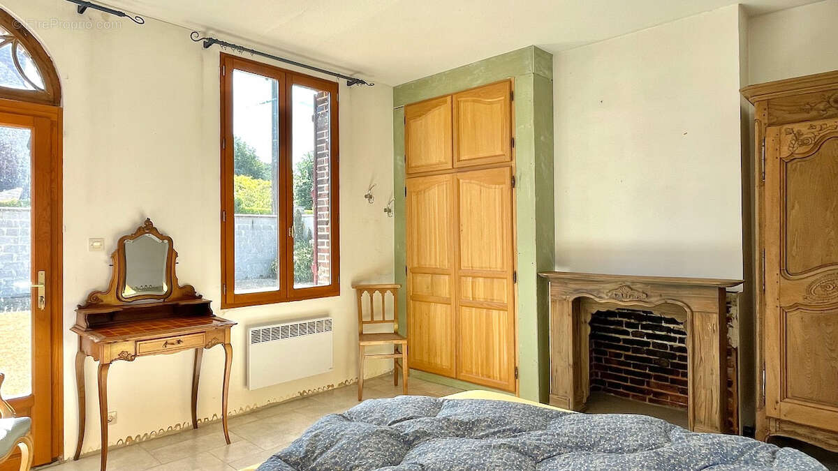 Maison 6 pièces et dépendance - photo 11