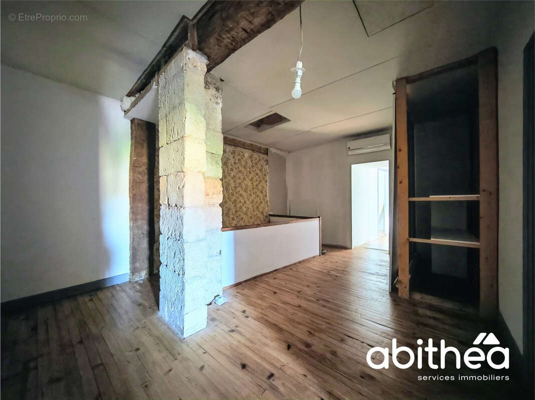 Une maison de caractère à terminer selon vos envies… - photo 17