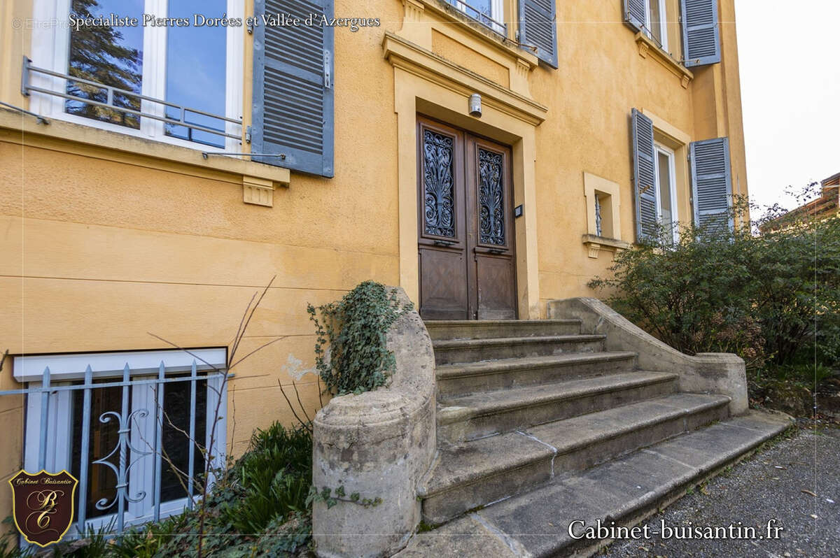 Appartement à LE BOIS-D'OINGT