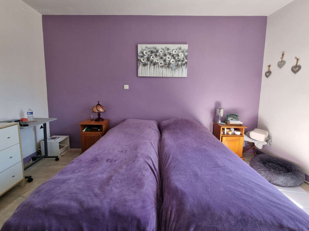 Appartement à LENCLOITRE