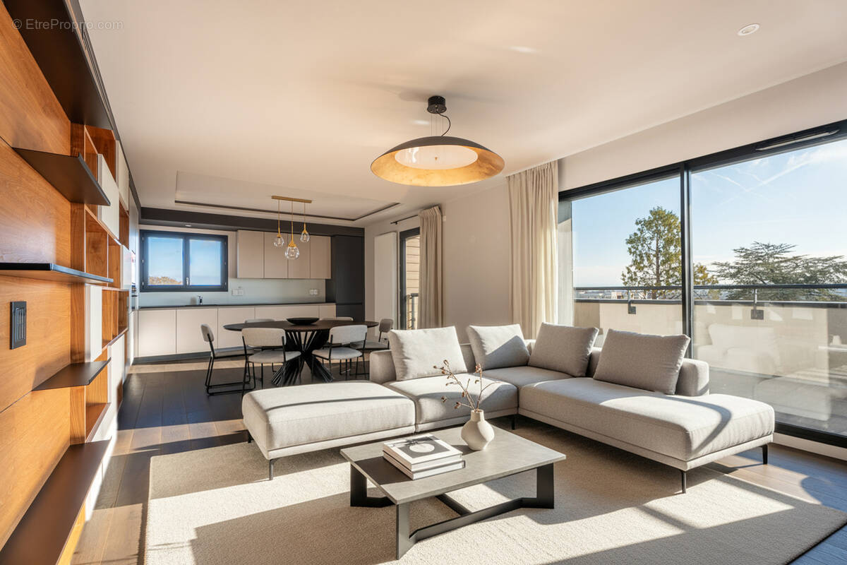 Appartement à FERNEY-VOLTAIRE