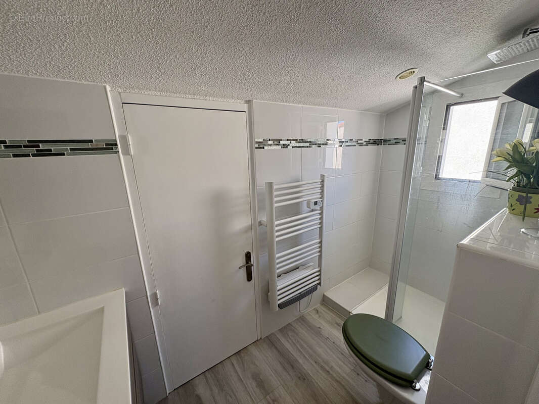 Maison à SAINT-CYPRIEN