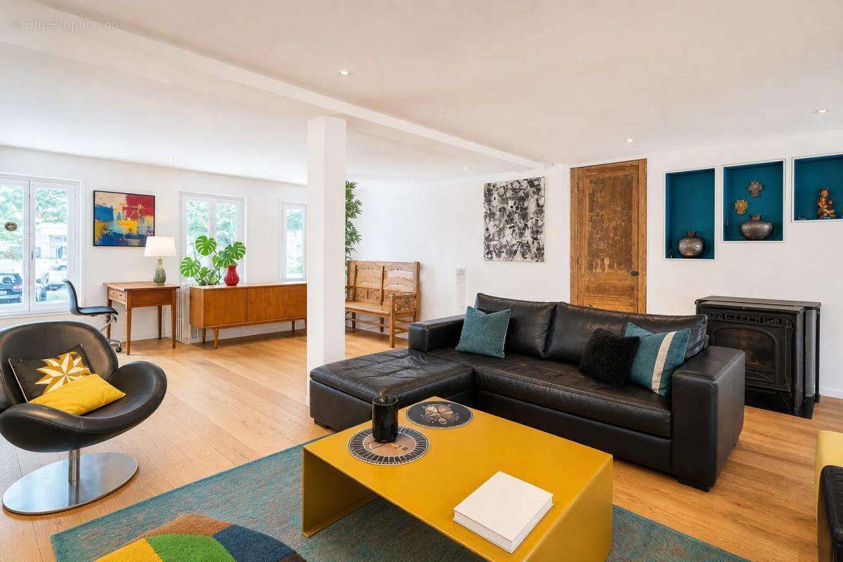 Appartement de 4 pièces de 123 m² à Bordeaux - photo 3