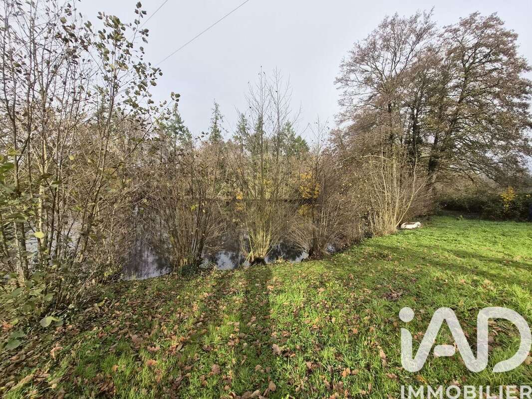 Photo 4 - Terrain à NIEUL-LE-DOLENT