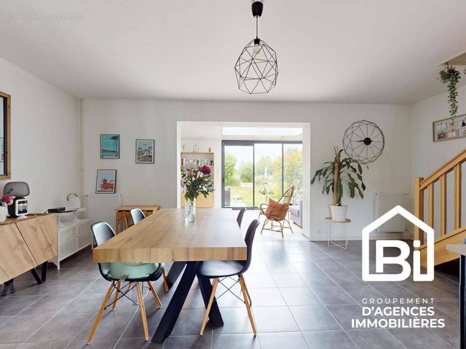 Maison à SAINT-AUBIN-D&#039;ARQUENAY