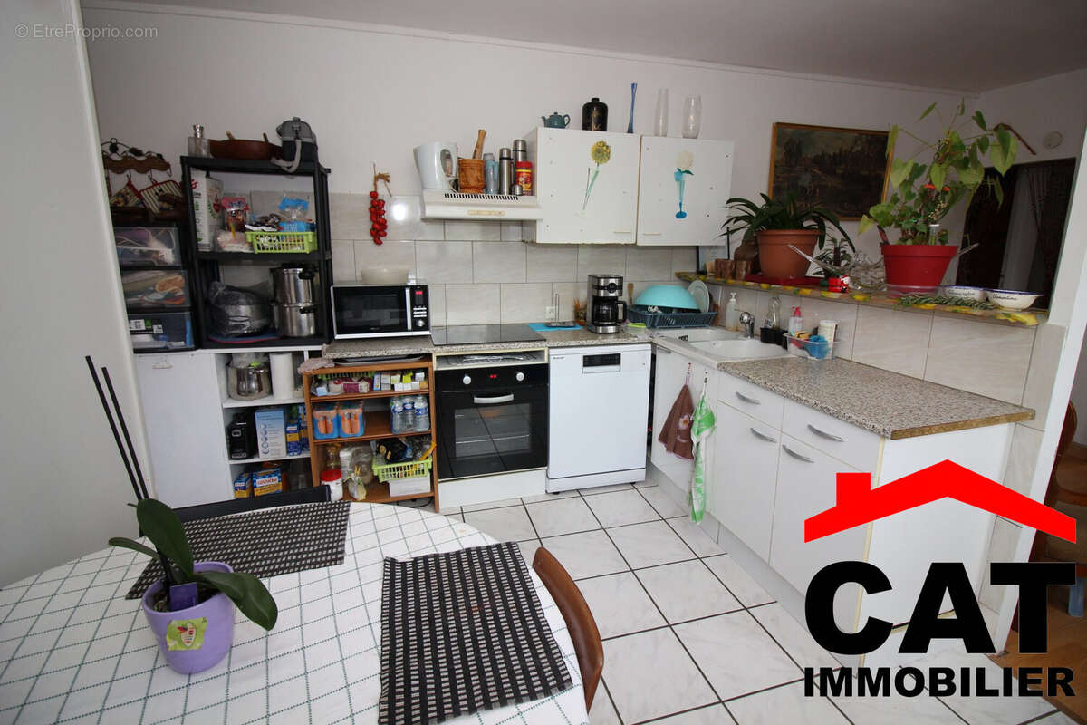 Appartement à THOMERY