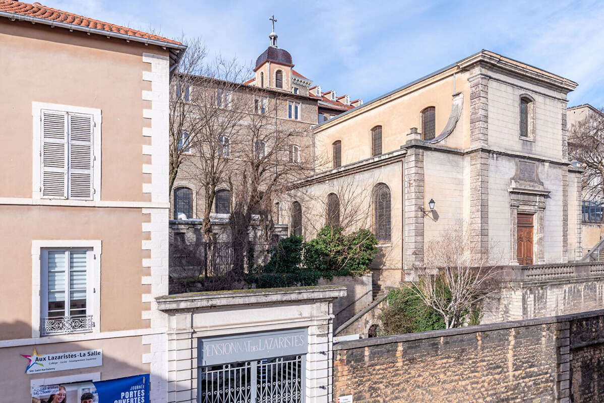 Appartement à LYON-5E