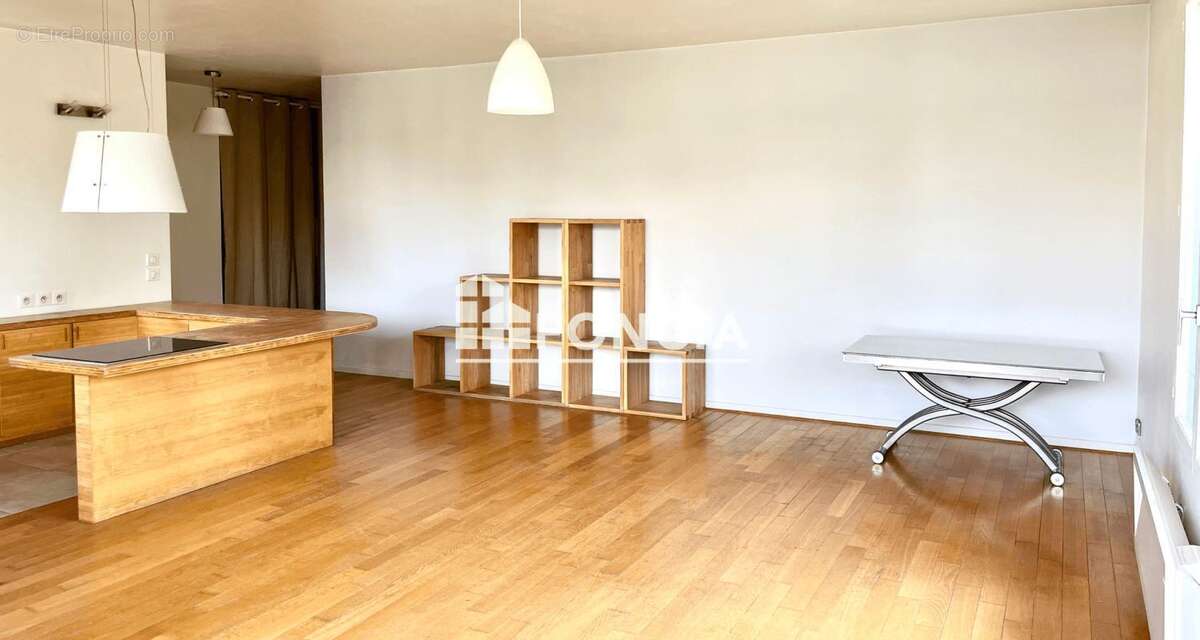 Appartement à RUEIL-MALMAISON