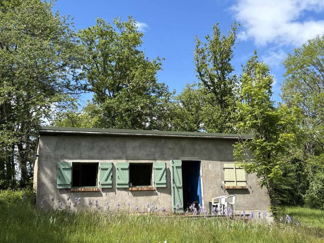 Maison à LIERNAIS