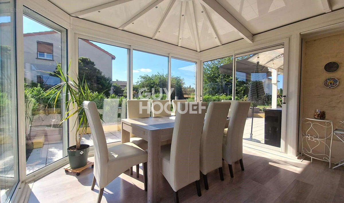 Maison à JAUNAY-CLAN