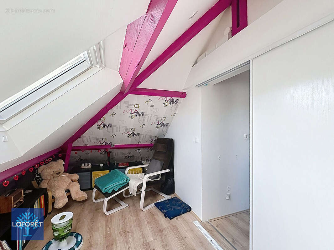 Maison à CORBEIL-ESSONNES