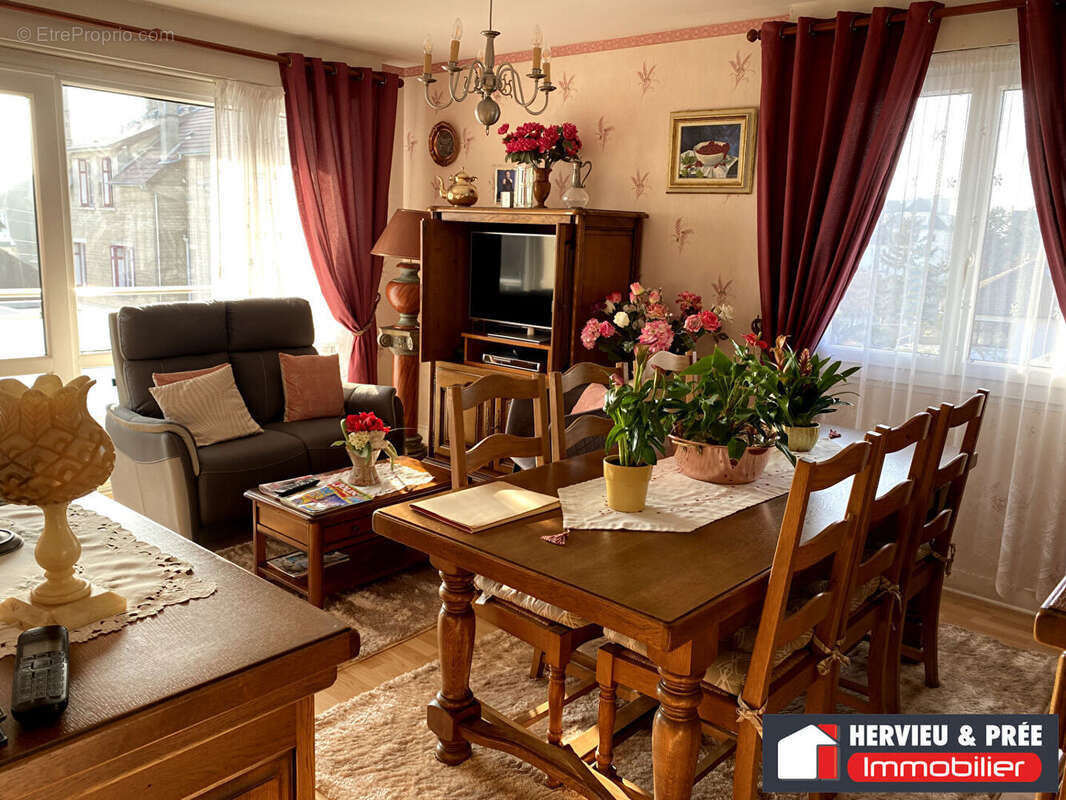 Appartement à OUISTREHAM