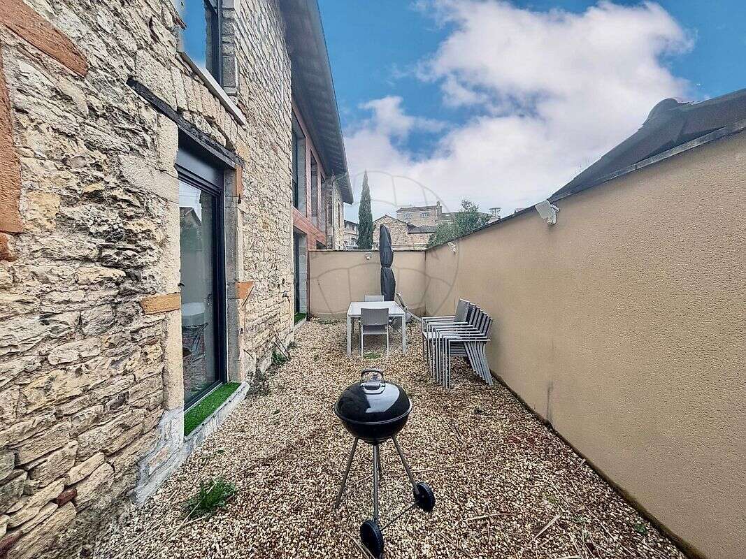 Appartement à ANSE