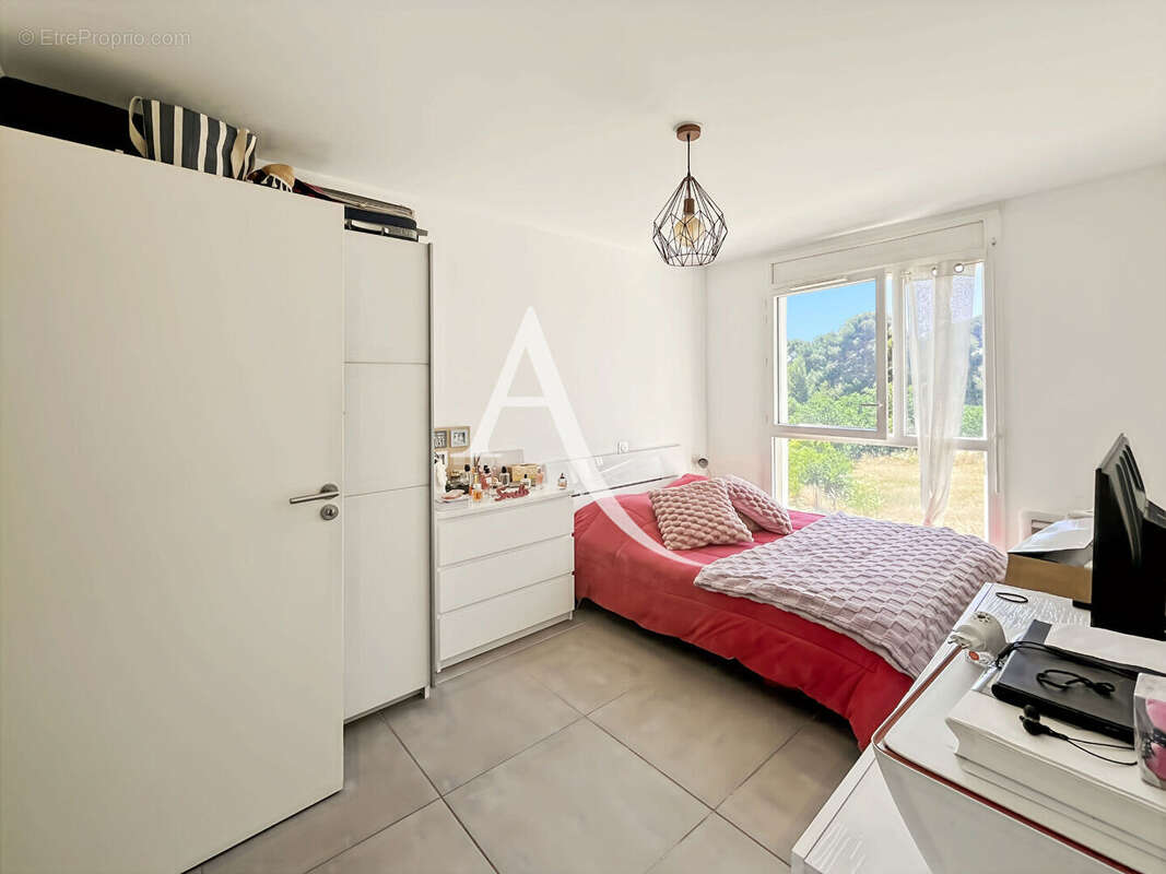 Appartement à MARSEILLE-13E