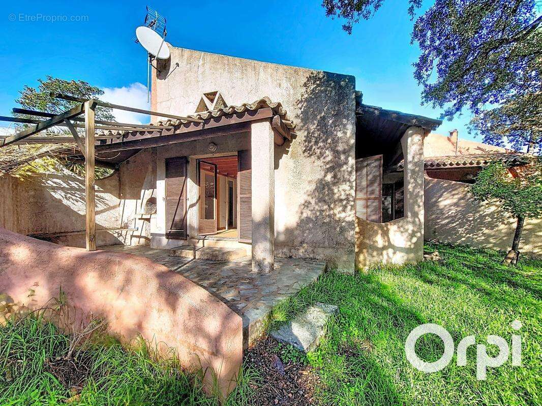 Maison à PORTO-VECCHIO