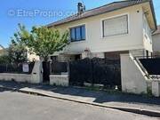 Maison à CHAMPIGNY-SUR-MARNE