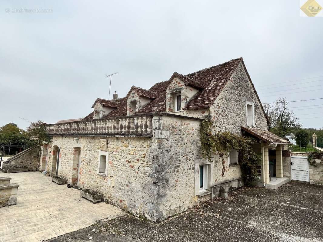 Maison à VICQ-SUR-GARTEMPE