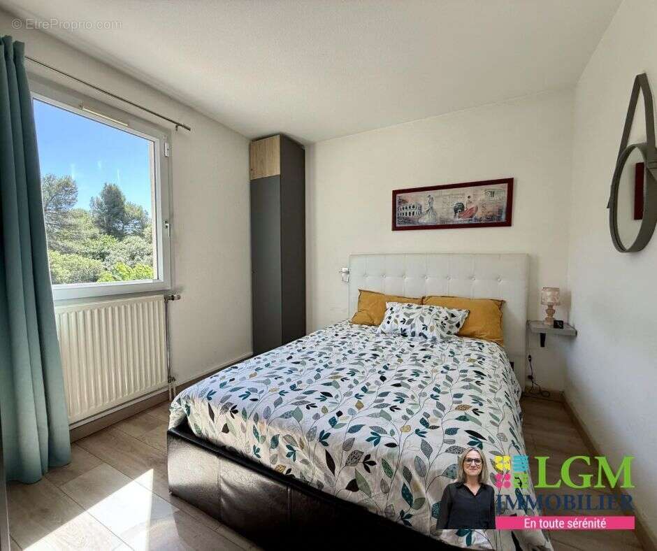 Nimes - villa soignee 4 chambres - piscine - garage - photo 9
