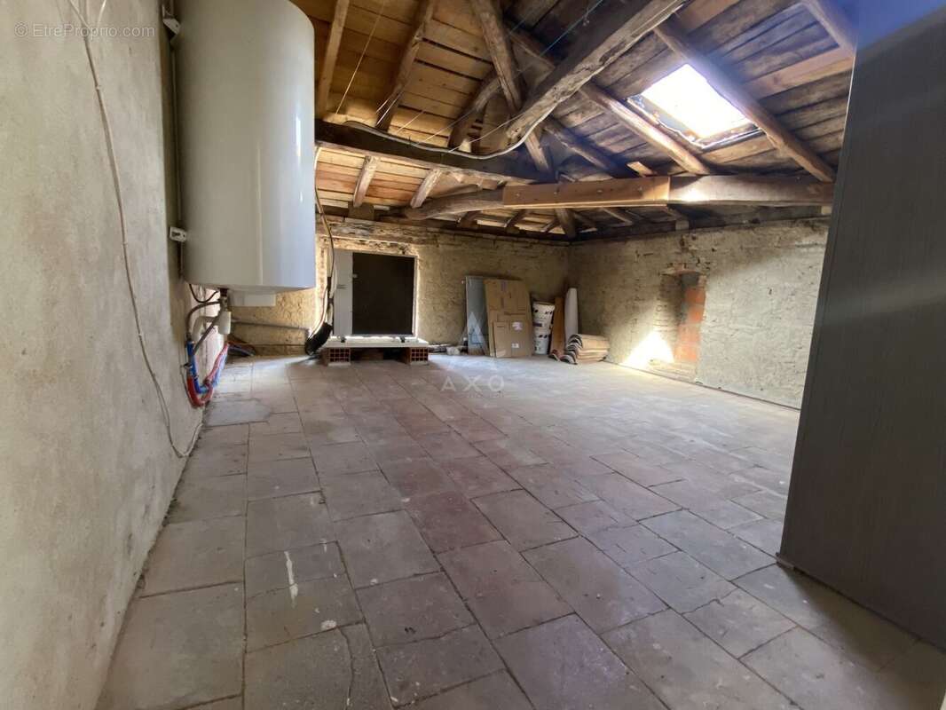 Maison à BUZET-SUR-TARN