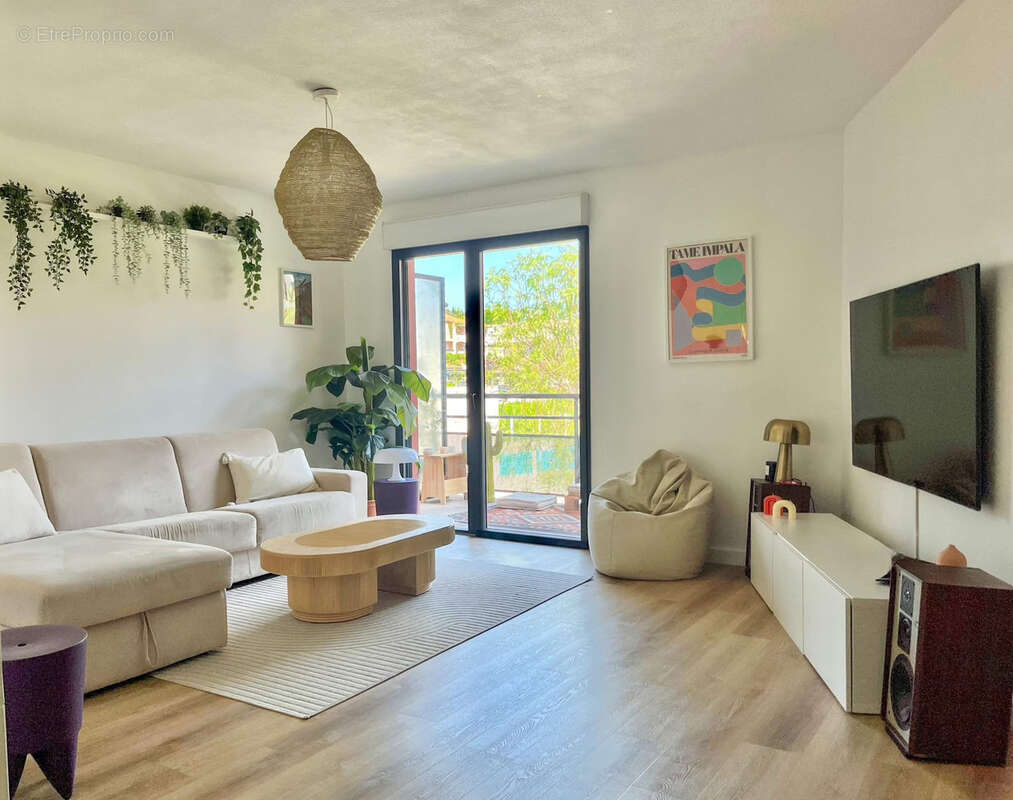 Appartement 2p 45 m2 avec garage la roquette sur siagne residence avec piscine - photo 3