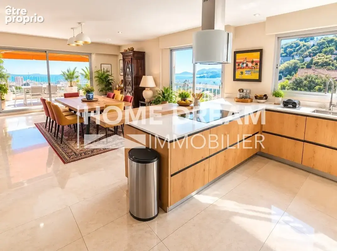 Appartement 5 pièces 175 m² à vendre à Toulon (83200) - photo 3
