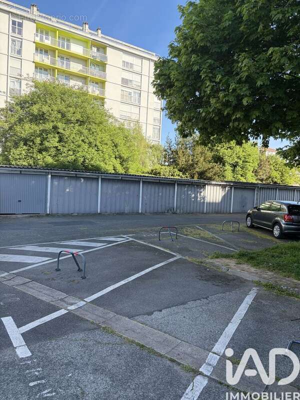 Photo 4 - Parking à IVRY-SUR-SEINE