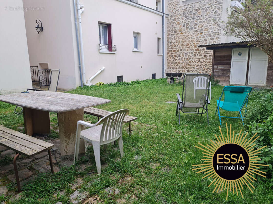 Appartement à CHAVILLE