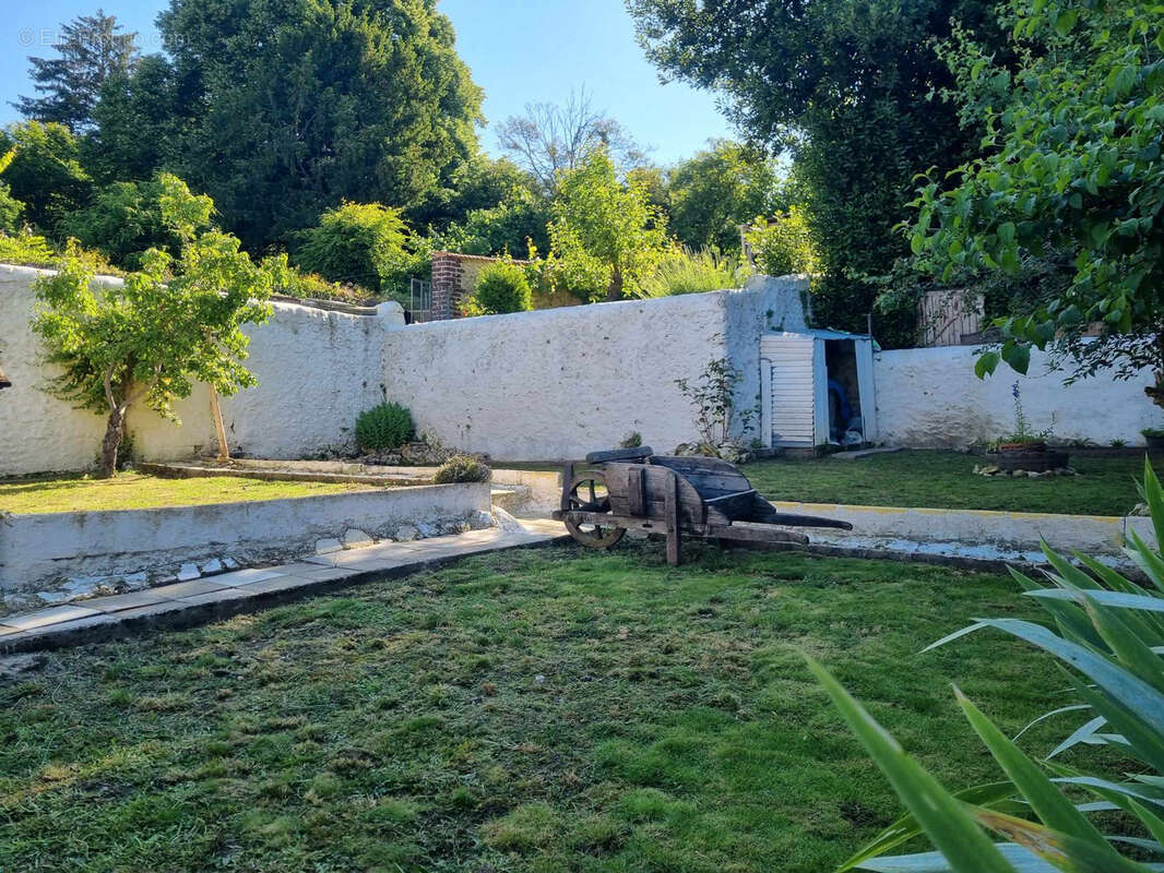 Maison à SAINT-CALAIS