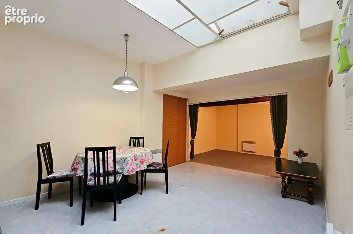 PAUILLAC 33250 - Immeuble 200 m² - investissement locatif -  CENTRE VILLE - photo 4