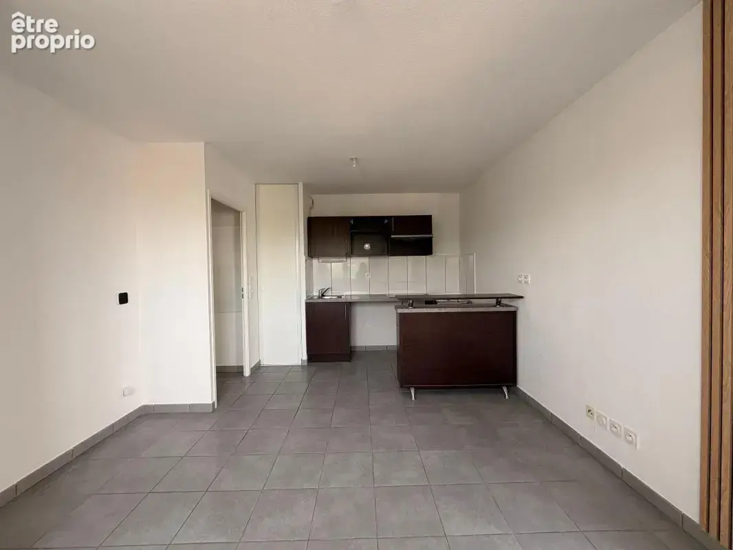 Appartement t2 - parking sous sol - photo 1