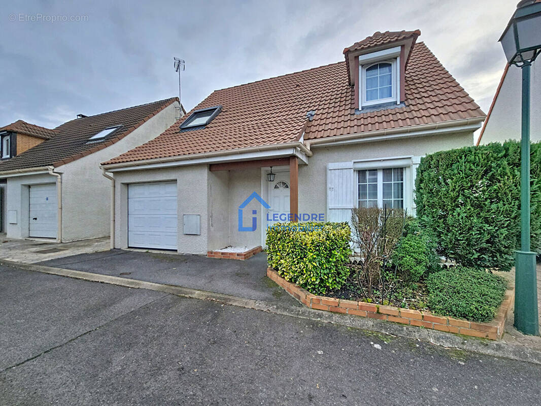 Maison à FRANCONVILLE