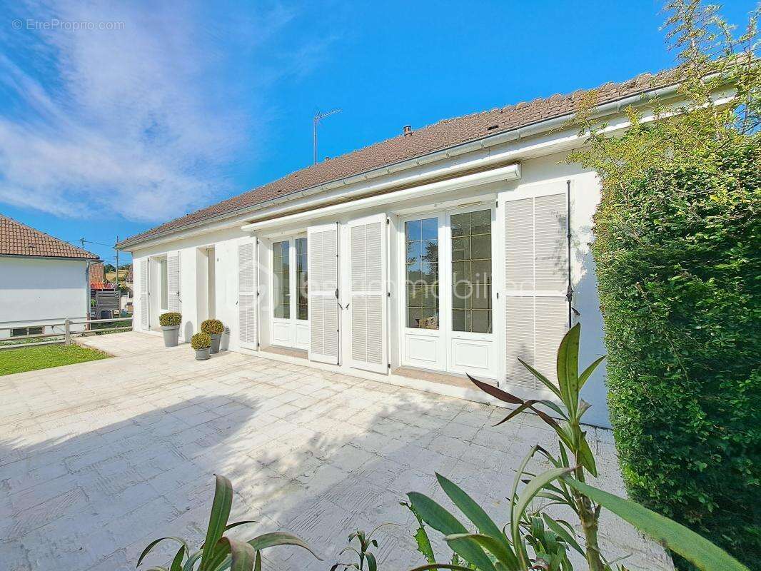 Pavillon de plain-pied sur sous-sol complet à 5 minutes d’abbeville - photo 2