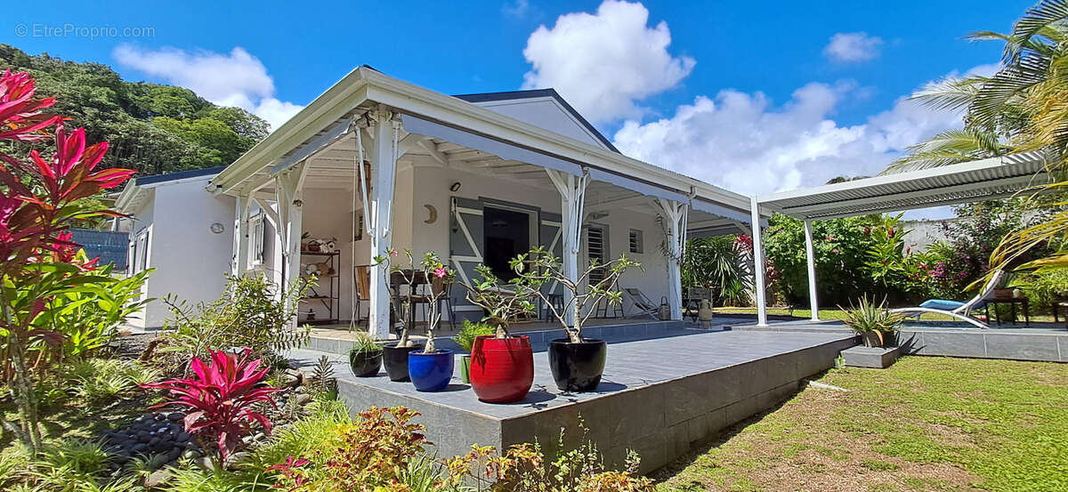 Maison à PETIT-BOURG