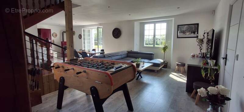 Maison à vendre 6 pièces, 4 chambres et grandes dépendances (35) - photo 3