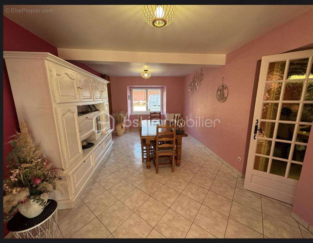 Maison à SAINT-SAMSON-DE-BONFOSSE