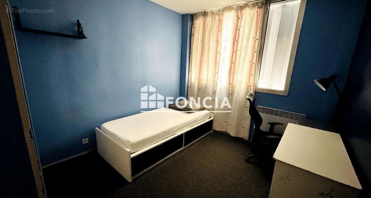 Appartement à FRESNES