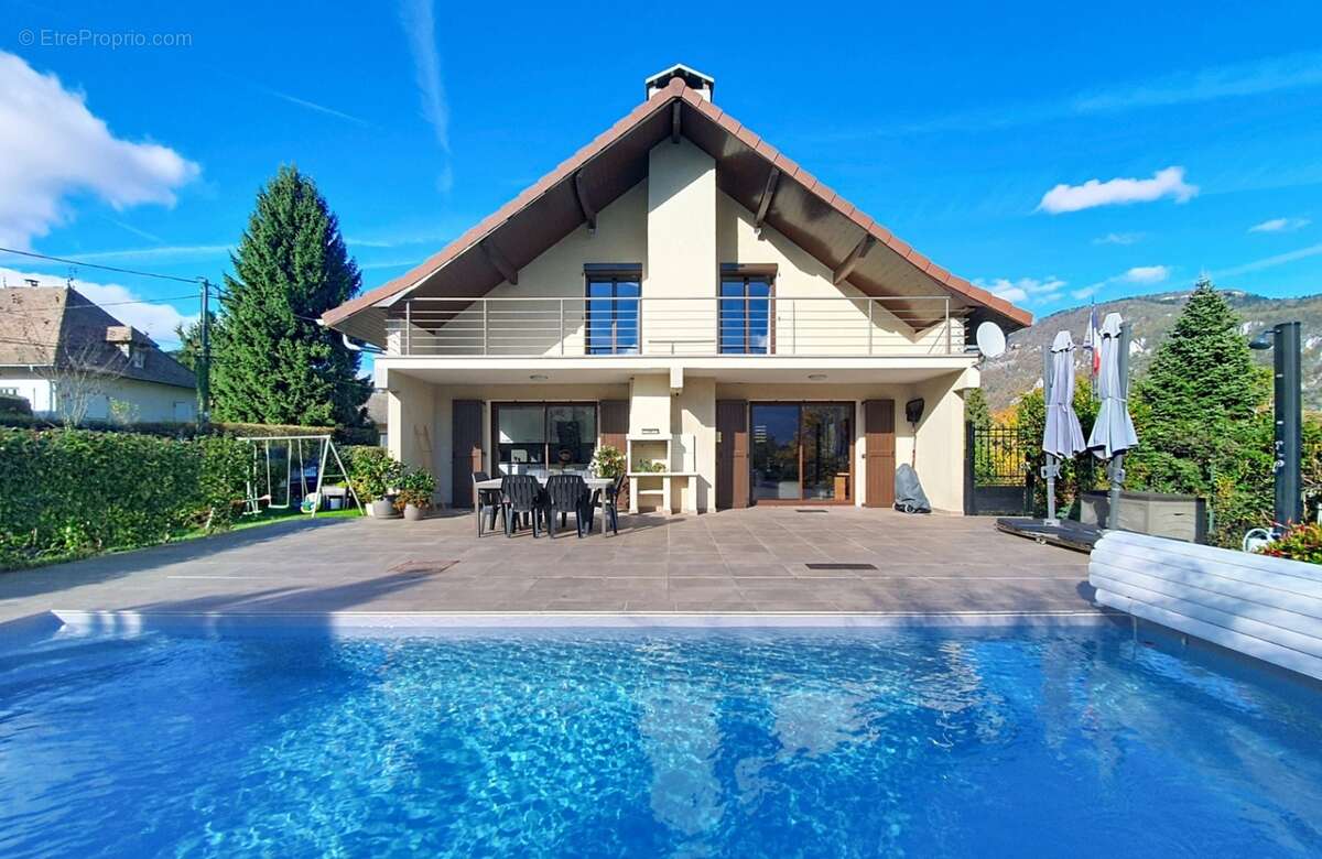 A 10min de CHAMBERY sur NOVALAISE Villa d’architecte 7 pièces de 220 m² plus T2 indépendant 50 m² sur plus de 1700m2– Idéal pour - photo 22