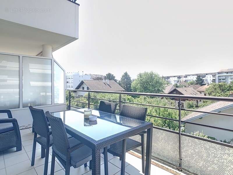joli T5 Duplex copropriété de standing ANNEMASSE (74) - photo 2