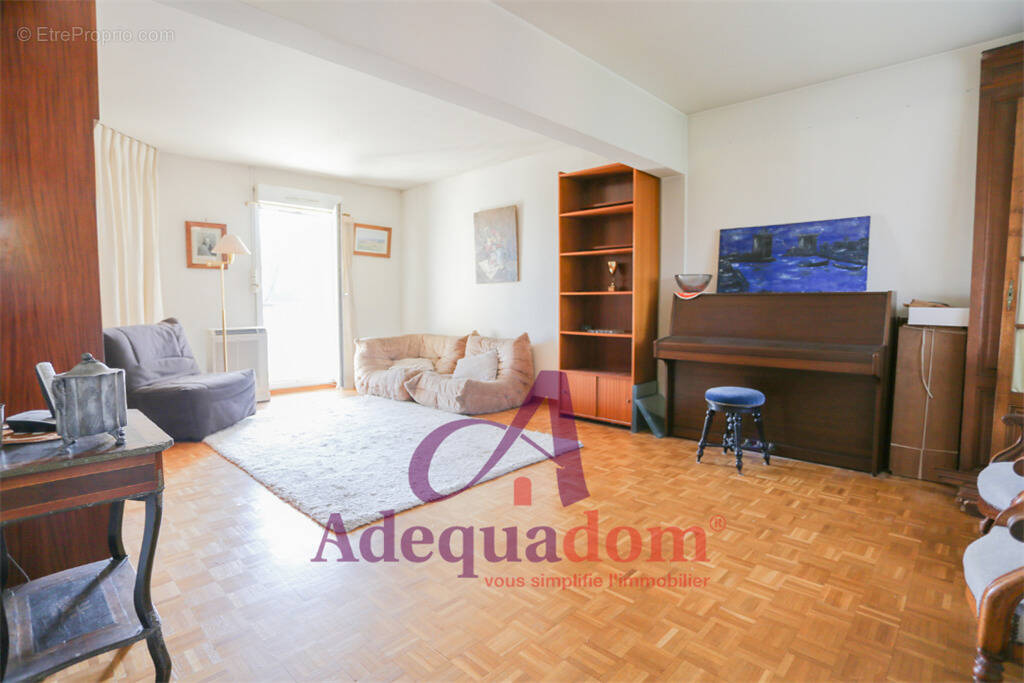 Appartement à BOIS-COLOMBES