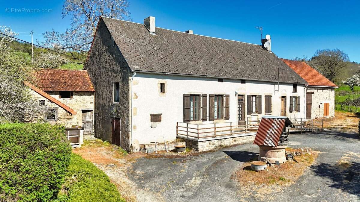 Maison à LA GRANDE-VERRIERE
