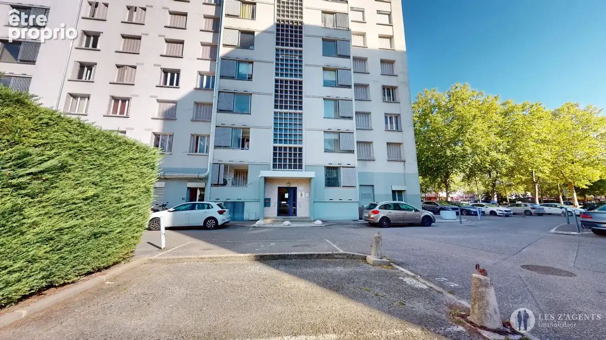 Appartement Le Pont De Claix 4 pièces de 65m² avec place de parking privative - photo 14