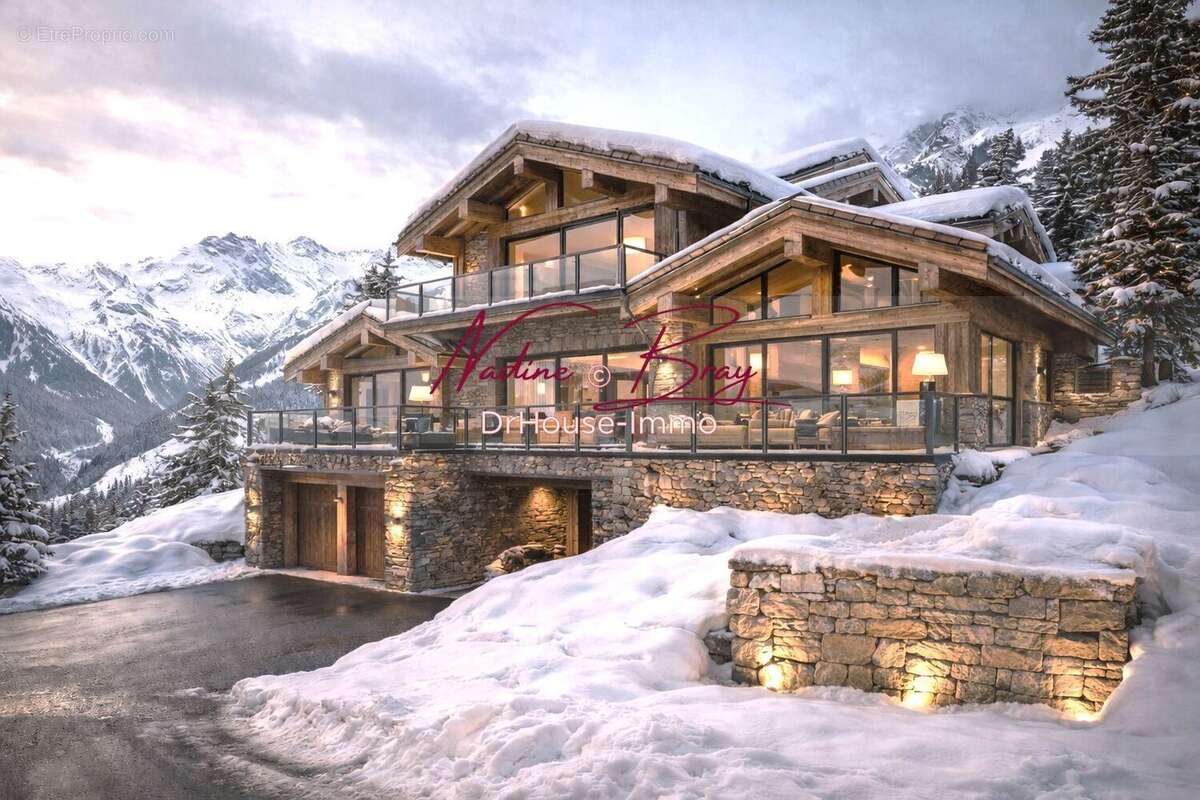 Maison à LES ALLUES