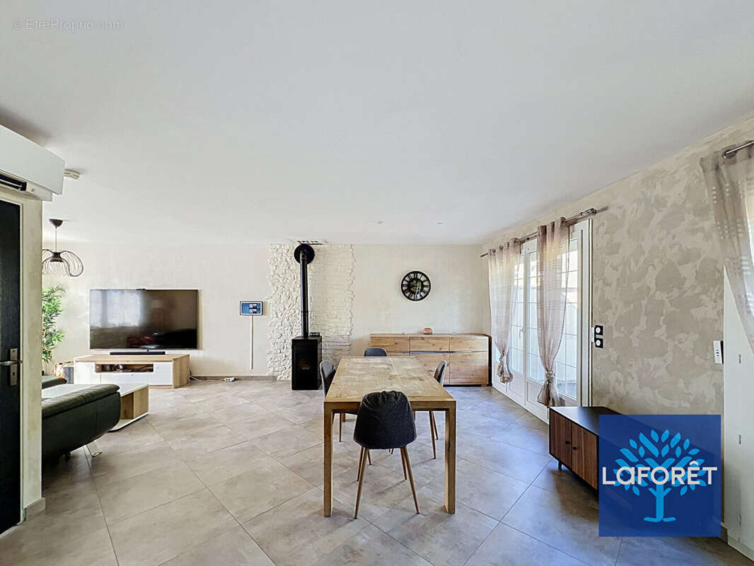 Maison Guigneville Sur Essonne 7 pièce(s) 155 m2 - 1110 m² - photo 8
