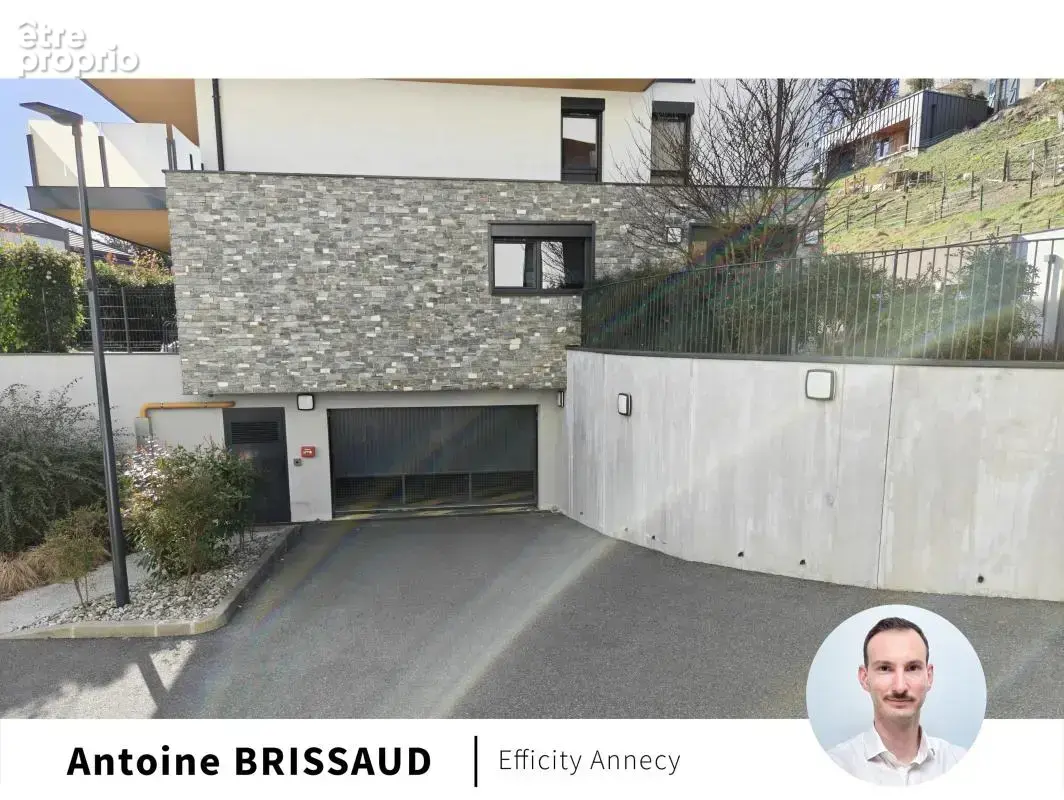 Parking à ANNECY