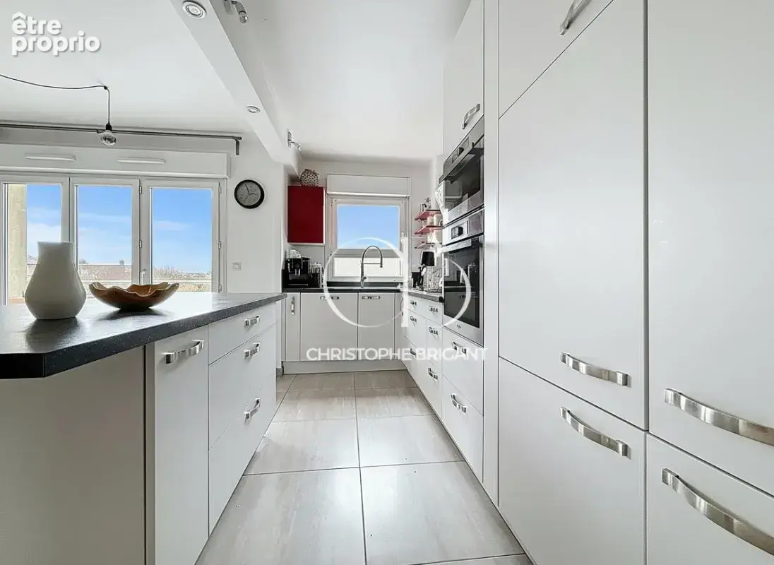 Appartement à VILLEJUIF